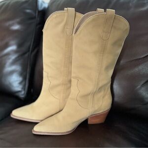 EUC Able Leather Cowgirl Boots